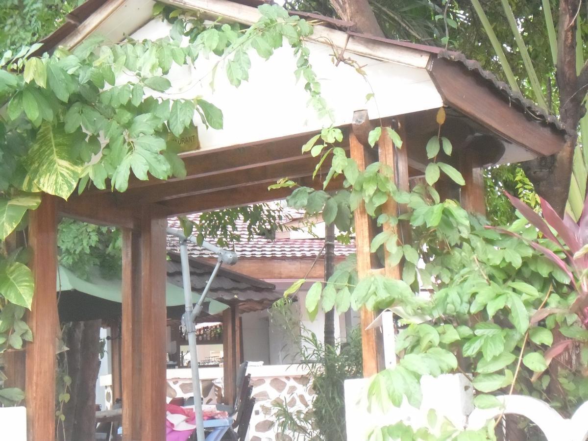 薇薇宫酒店 Matadi 外观 照片